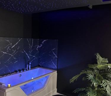 Macon Apartment | Appartement de luxe avec jacuzzi dans le centre de Macon