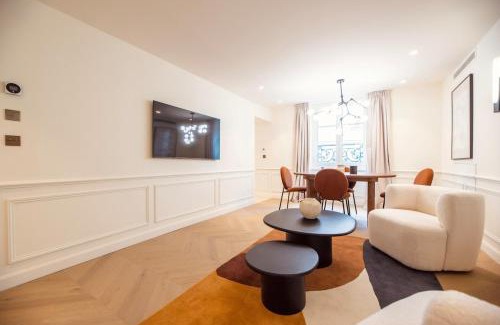 Quartier de la Place-Vendome Apartment | Appartement de luxe d'une chambre à proximité du Louvre III