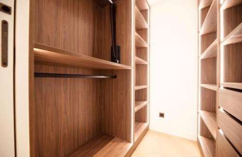 Quartier de la Place-Vendome Apartment | Appartement de luxe d'une chambre à proximité du Louvre III