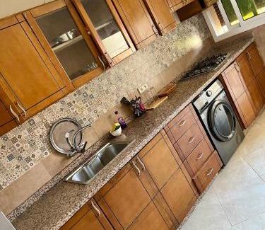 Tangier Apartment | Appartement doré