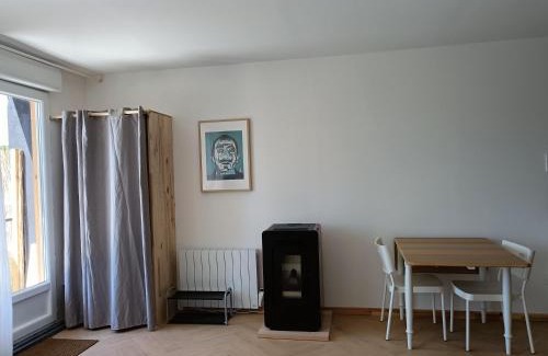 Aydat Apartment | Appartement en RC au bord du lac
