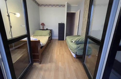 Grigny Apartment | Appartement F3 + Parking Privé à 5min RER D