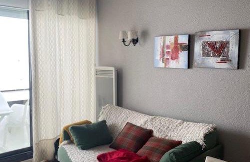 Arette Apartment | Appartement familial 6 pers, accès direct pistes, balcon, parking, ascenseur - FR-1-602-114