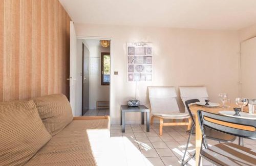 Briancon Apartment | Appartement fonctionnel 2 pièces avec parking, centre Briançon - FR-1-330C-60