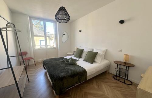 Charleville-Mezieres Apartment | Appartement cosy & moderne 6 personnes centre Charleville-Mézières - Ardennes