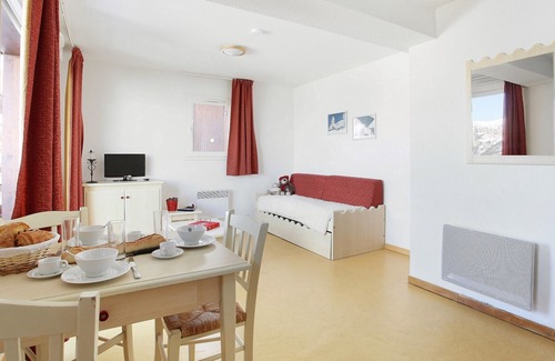Puy-Saint-Vincent Condo | Appartement avec Randonnées Guidées en Eté !