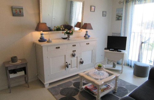 Saint-Hilaire-de-Riez Apartment | Appartement Saint-Hilaire-de-Riez, 3 pièces, 4 personnes - FR-1-91-25