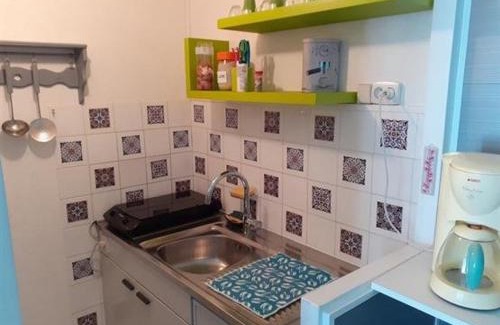 Saint-Hilaire-de-Riez Apartment | Appartement 2 pièces avec terrasse et véranda, à 200 m de la plage, commerces et pistes cyclables - FR-1-324A-22