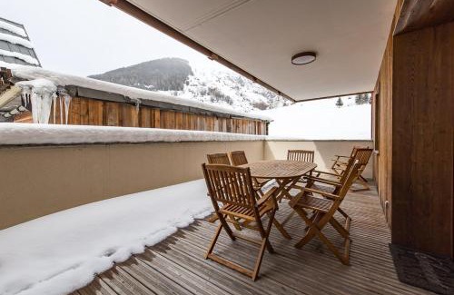 Saint-Sorlin-d'Arves Apartment | Appartement chaleureux 8 couchages avec terrasse au coeur du village
