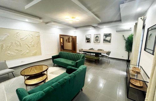 Ouakam Apartment | Appartement haut standing près du monument de la renaissance