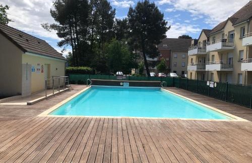 Pin - Vert Galant Apartment | Appartement Idéal circuit 3km