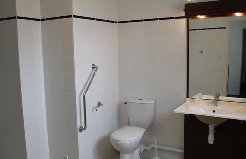 La Roche-Posay Apartment | Appartement La Roche-Posay, 3 pièces, 5 personnes - FR-1-541-66