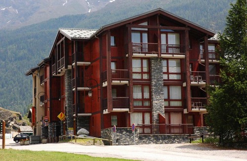 Lanslevillard Apartment | Appartement Lanslevillard, 2 pièces, 4 personnes - FR-1-508-218