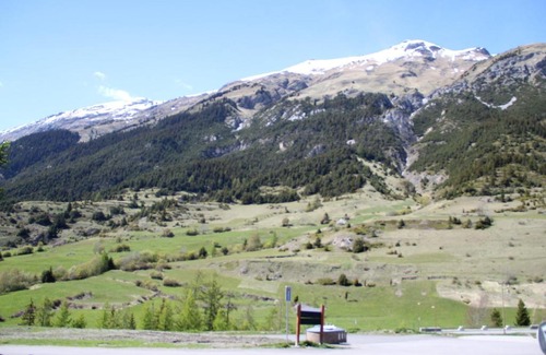 Lanslevillard Apartment | Appartement Lanslevillard, 2 pièces, 4 personnes - FR-1-508-218