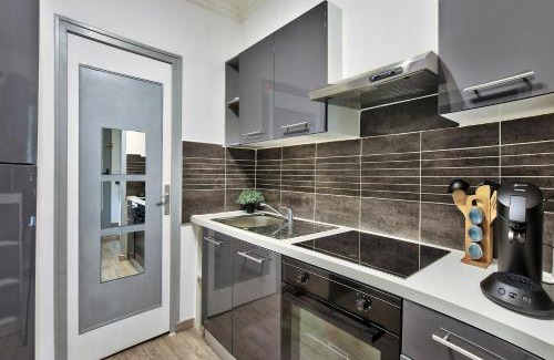 Champ de Foire Apartment | Appartement Le Spacieux Bressan - Hyper-Centre