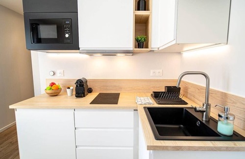 Bussiere - Cadiere Apartment | Appartement Lumière metro Oullins centre Lyon