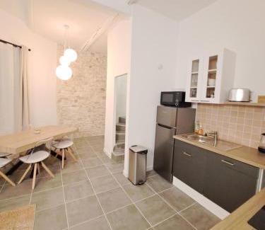 Carpentras Apartment | Appartement lumineux , Carpentras centre