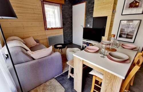 Les Gets Apartment | Appartement lumineux rénové, 35 m², proche pistes et centre, 4 pers, terrasse et garage, Les Gets - FR-1-598-38