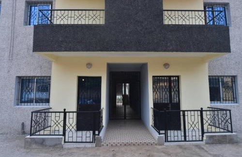 Yaounde Apartment | Appartement meublé, 2 douches, 2 chambres