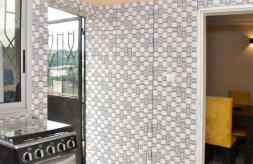 Yaounde Apartment | Appartement meublé, 2 douches, 2 chambres