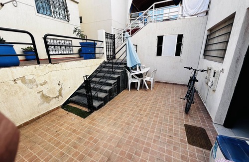 Harhoura Apartment | Appartement Meublé Pour Famille de 4 à 6, à 5 min à Pied de la Plage de Harhoura