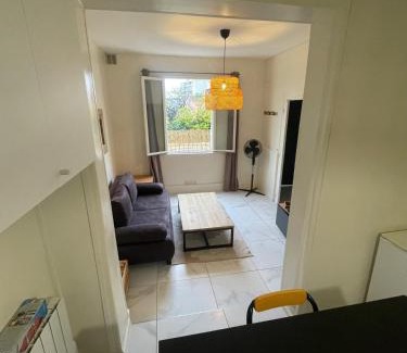 Bagnolet Apartment | Appartement moderne à Bagnolet, 60 m² avec Jacuzzi
