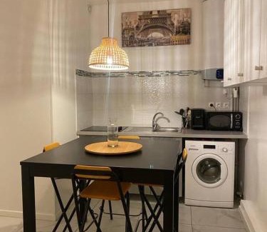 Bagnolet Apartment | Appartement moderne à Bagnolet, 60 m² avec Jacuzzi