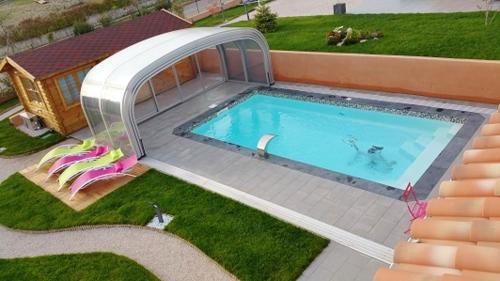 Plan-d'Aups-Sainte-Baume Apartment | Appartement moderne avec piscine à Plan-d'Aups 55 m² - Spa inclus​