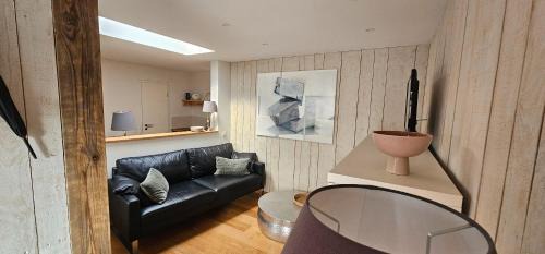 Striesen Apartment | Appartement nahe Blauen Wunder
