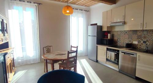 Les Arcs-sur-Argens Apartment | Appartement provençal avec balcon dans le Var