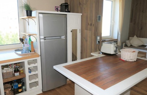 Perros-Guirec Apartment | Appartement Perros-Guirec, 2 pièces, 4 personnes - FR-1-368-245