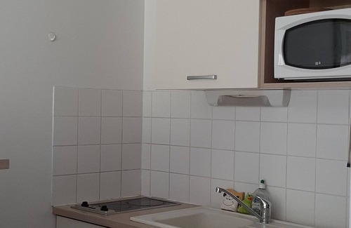Equemauville Apartment | Appartement Privé Avec Piscine Chauffée, Wifi et Parking Gratuits