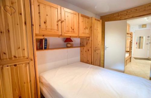 Val Claret Apartment | Appartement Rénové, Confortable, Pieds des Pistes avec Balcon au Val Claret, Tignes - FR-1-502-269