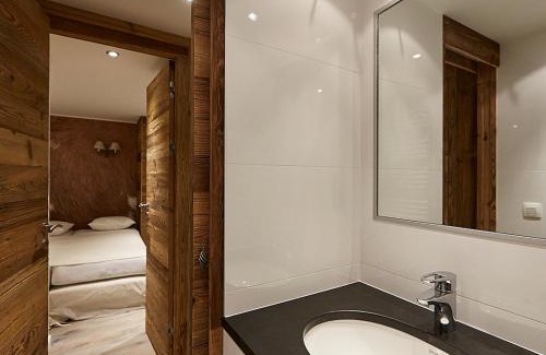 Val-d'Isere Apartment | Appartement rénové lumineux, ski aux pieds, parking & wifi - Val-d'Isère - FR-1-518-97