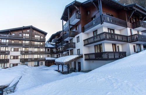 Val-d'Isere Apartment | Appartement rénové lumineux, ski aux pieds, parking & wifi - Val-d'Isère - FR-1-518-97
