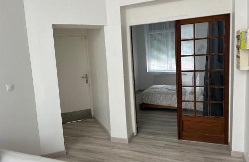 Armentieres Apartment | Appartement rénové, RDC, proche commodités