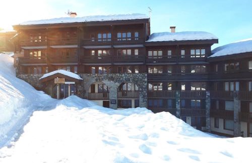 Bellentre Apartment | Appartement rénové 8 pers · Piscine · Sauna · Hammam · Animaux OK - FR-1-181-1925