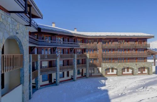 Bellentre Apartment | Appartement rénové 8 pers · Piscine · Sauna · Hammam · Animaux OK - FR-1-181-1925