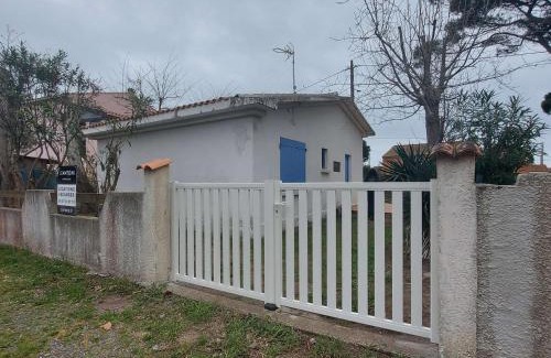 Marseillan Plage Apartment | Appartement RDC 5 pers avec grande terrasse sud, proche marché, animaux admis - Marseillan Plage - FR-1-326-712
