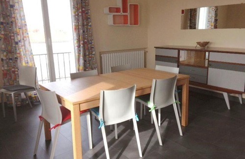 Royan Apartment | Appartement Royan, 4 pièces, 8 personnes - FR-1-494-7