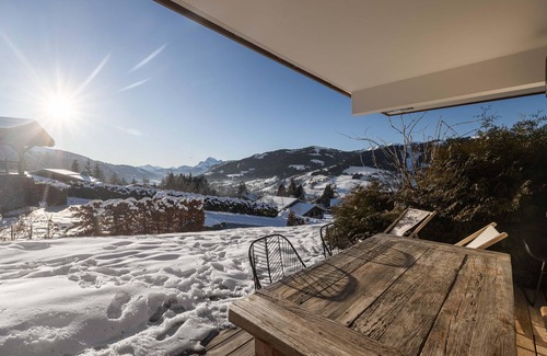 Megeve Apartment | Appartement Solaris - Magnificent views and great exposure!