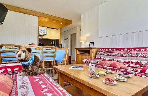 Le Lavachet Apartment | Appartement spacieux 4 pièces 8 pers à Tignes, Lavachet, proche pistes & commerces, balcon sud - FR-1-411-313