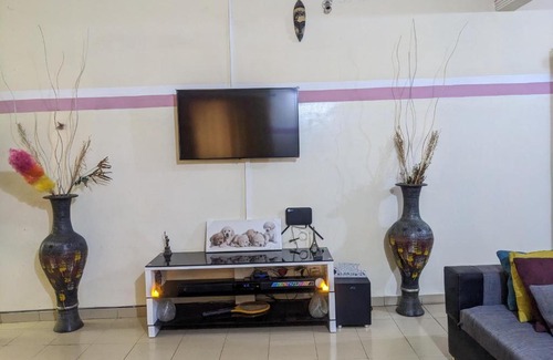 Lome Apartment | Appartement Spacieux