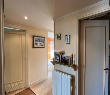 Suresnes Apartment | Appartement Suresnes vue sur la tour Eiffel