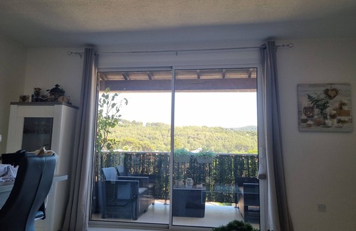 Saint-Cyr-sur-Mer Apartment | Appartement T3 Bord de mer