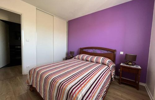 Cambo-les-Bains Apartment | Appartement T2 à Cambo-les-Bains, proche centre et thermes, avec terrasse, parking, et accès internet - FR-1-495-74