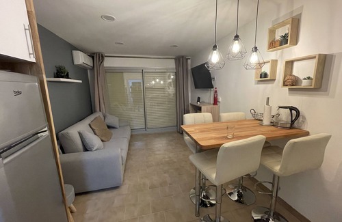 Plaine de la Brague Apartment | Appartement T2, Boxe Privée, Pour 4 Pers, Wifi, Piscines, Tennis, Pétanque