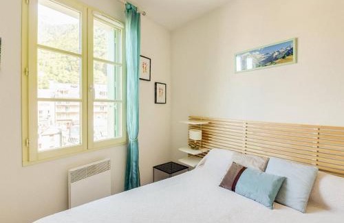 Cauterets Apartment | Appartement T2 cabine pour 6 pers, parking inclus, face aux télécabines - FR-1-401-19