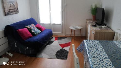 Bas-Vernet Apartment | APPARTEMENT T2 confort,Parking,balcon,près Parc des Expositions,10 minutes plage