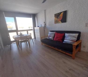 Port-la-Nouvelle Apartment | Appartement T2 lumineux à 200m de la plage, tout équipé